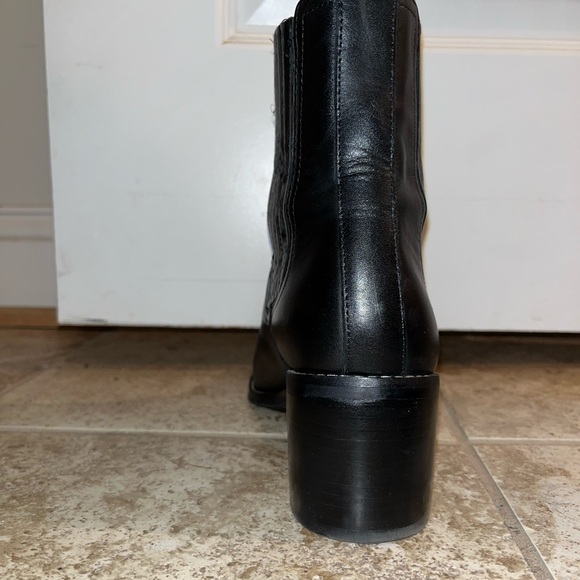 Black Heeled Boot - Picture 3 of 4
